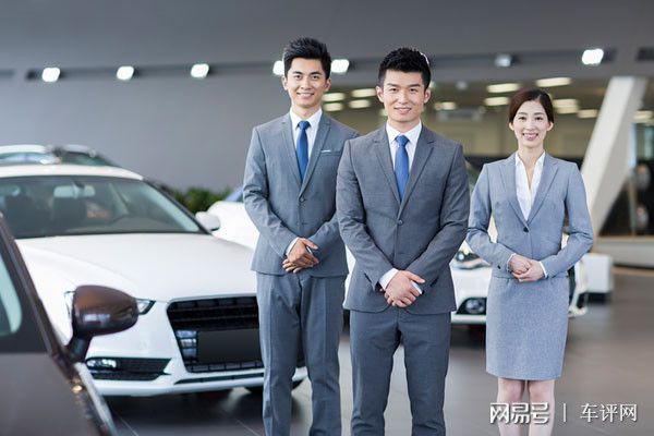 4S店窮途末路？汽車銷售直營(yíng)化浪潮下的轉(zhuǎn)型思考
